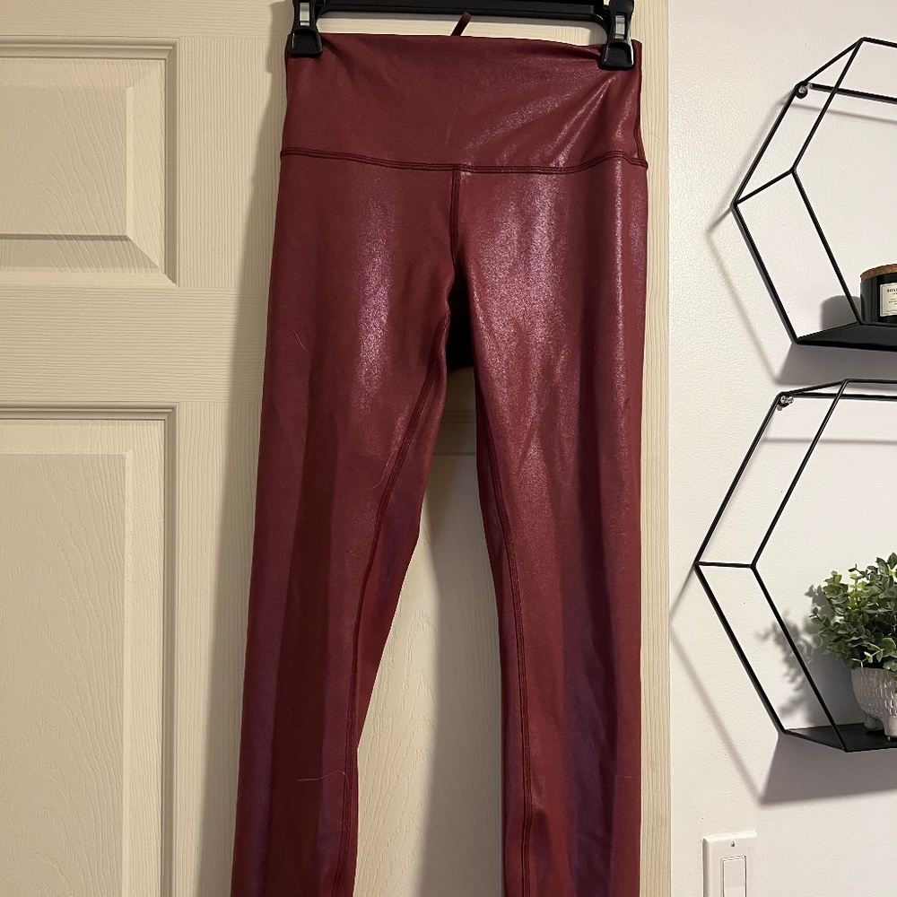 Lululemon Wunder Train High-Rise Tight 25" Foil